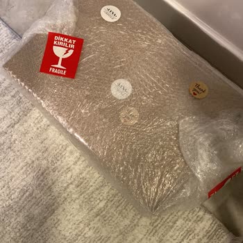 Yurtiçi Kargo Özenle Paketlenen Ürünlerim Kargo Taşımasında Ciddi Şekilde Hasar Gördü