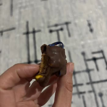 Çikolatanın İçinde Plastik Yabancı Maddeyle Karşılaştım