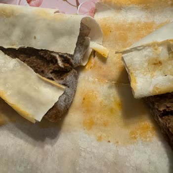 A101'den Aldığım Çiğ Köfte Küflü Çıktı, Mağduriyetimin Giderilmesini İstiyorum