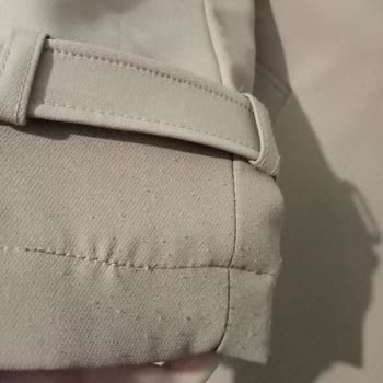 Alvina Mağazasından Aldığım Trençkot Kısa Sürede Tüylendi, İade Veya Değişim Talebim Reddedildi