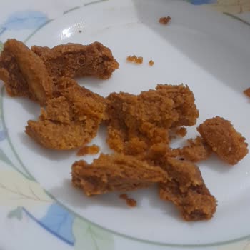 A101 Samba Cips İçinden Ne Olduğu Belirsiz Maddeler Çıktı