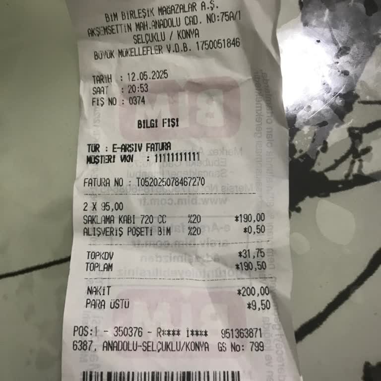 BİM Personelinin Çocuklara Ve Müşteriye Saygısız Davranışı