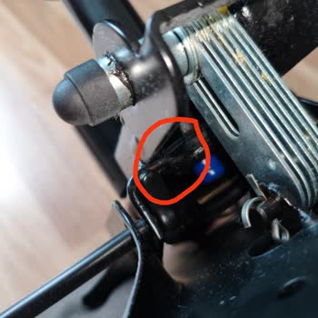 Yeni Alınan Koltukta Beklenmedik Kırık Ve Oynaklık Sorunu