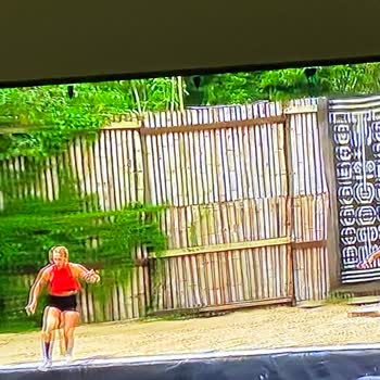 Satın Aldığım Samsung TV Kısa Sürede Arızalandı, Servis Darbe Suçlamasıyla Sorumluluğu Üstlenmiyor