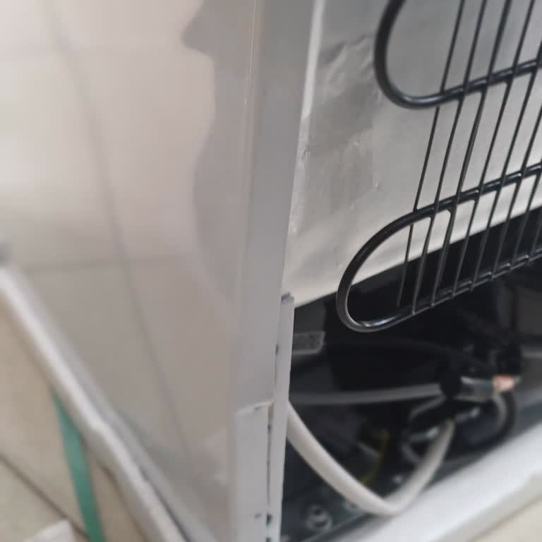 BİM'den Alınan Buzdolabında Ezilme Ve İade Sorunu