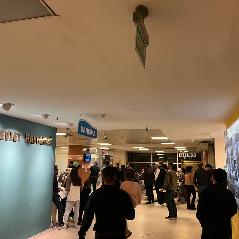 Acil Serviste Uzun Süre Beklemek Ve Personel Yetersizliği Mağduriyet Yaratıyor