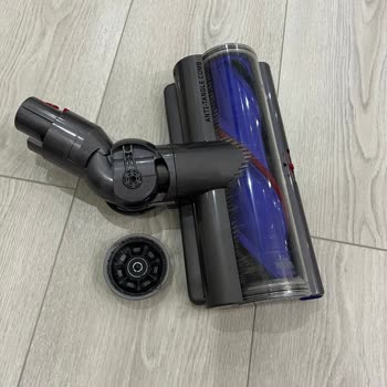 Dyson Submarine Halı Aparatı Kırıldı