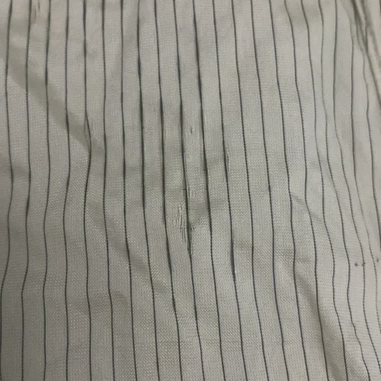 Zara'dan Aldığım Elbise İlk Kullanımda Deforme Oldu, Mağaza Yardımcı Olmadı