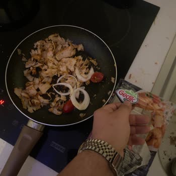Bozuk Tavuk Döner Teslimatı Ve İade Sorunu