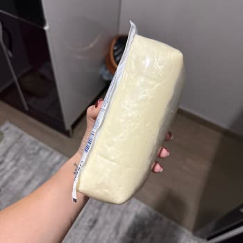 Açılmamış Kaşar Peynirin Bozuk Çıkması Şaşkınlık Yarattı