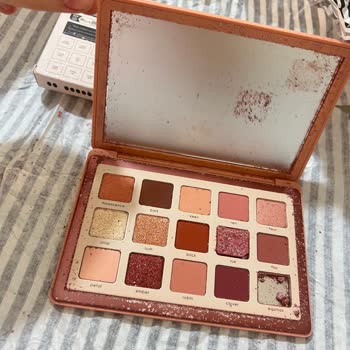 Kırık Far Paleti Ve Yetersiz Paketleme Hayal Kırıklığı