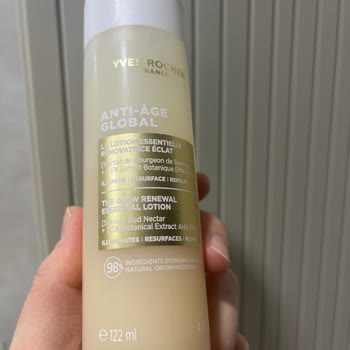 Yves Rocher Anti AGE Global Ürünleri Cildimde Yoğun Kaşıntı Ve Kızarıklık Yaptı