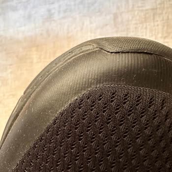 Kısa Sürede Yıpranan Skechers Ayakkabılar İçin Değişim Talebim Reddedildi