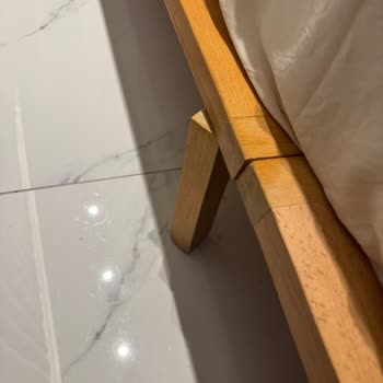 Sohomanje Pahalıya Aldığım Karyola Bir Yılda Kırıldı, Hiçbir Destek Alamadım