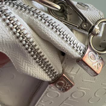 Benetton Çantamın Amblemi Ve Renk Kalitesi Hayal Kırıklığı Yarattı