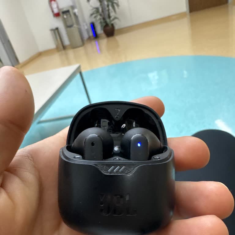 JBL GO Flex Kulaklığın Sol Tarafı Sürekli Pasif Moda Geçiyor