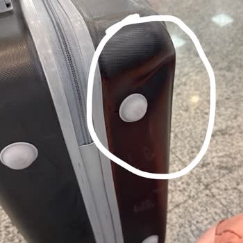 Азимут Авиакомпания Првереждение багажа на рейсе Сочи-Ереван, требование компенсации