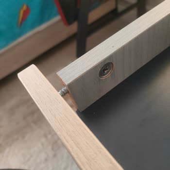 Çilek Mobilya'dan Aldığımız Genç Odası Takımı Hem Kalitesiz Hem De Garanti Dışı Bırakıldı