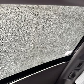 Chery Tiggo 8 Pro Sunroof Camı Seyir Halinde Patladı, Garanti Dışı Bırakıldı