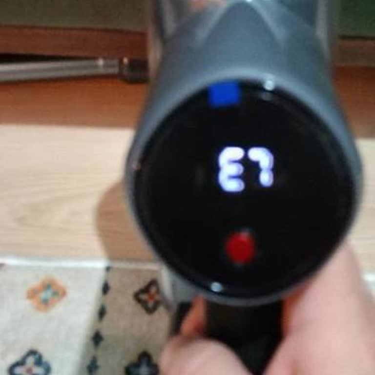 Aldığım Dikey Süpürgenin Şarj Sorunu Ve Kusurlu Ürün Değişimi Sürecinde Yaşadığım Mağduriyet