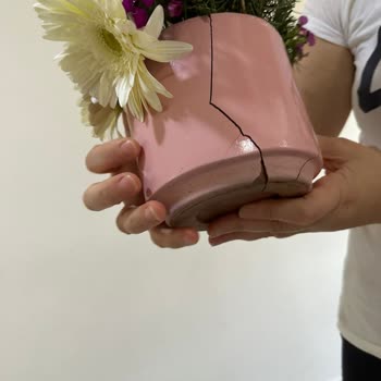 Anneler Günü Siparişim Yanlış Ve Kırık Geldi Satıcı İlgisiz Kaldı