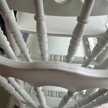 Ambalajsız Ve Hasarlı Gelen Sandalyeler, İade Sürecinde Mağazaya Ulaşılamıyor