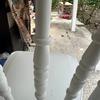 Ambalajsız Ve Hasarlı Gelen Sandalyeler, İade Sürecinde Mağazaya Ulaşılamıyor