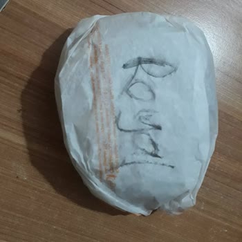 Burger King Siparişimde Eksik Ve Yanlış Malzemeler Mağduriyet Yaşadım