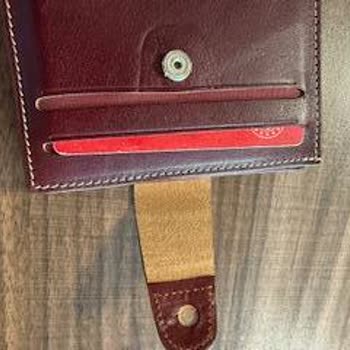 Cüzdan Onarımı İçin Uzun Bekleme Süresi Ve Yavaş İşlem