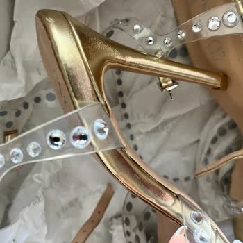 Tamer Tanca Defolu Ve Kirli Ayakkabı, Çözüm Sunulmayan Müşteri Hizmetleri Mağduriyeti!