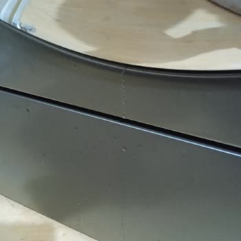 Sıfır Alınan Kurutma Makinesinde Su Sızıntısı Ve Servis Mağduriyeti