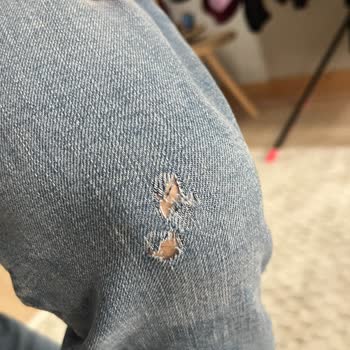 İki Kullanımda Yırtılan Pantolon Ve İletişimsizlik Hayal Kırıklığı Yarattı