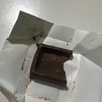 Godiva'dan Aldığım Çikolatalar Küflü Çıktı, Müşteri Hizmeti Dönüş Yapmıyor