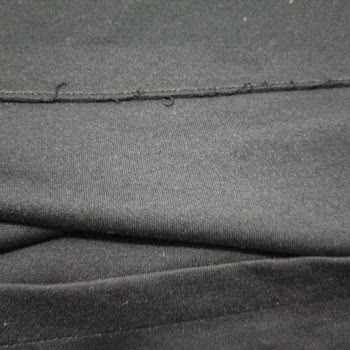 DeFacto'dan Aldığım Tişört Defolu Ve Sökük Çıktı, Hayal Kırıklığı Yaşadım