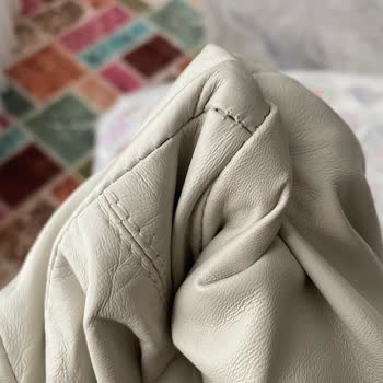 Derimod'dan Aldığım Deri Ceket Hayal Kırıklığı Yarattı: Sorunlar Çözülmedi