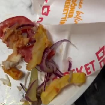 Bereket Döner Soğansız Dedim Soğanlı Gelmiş!