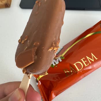 Dondurmanın İçinden Dondurma Çubuğu Çıkması