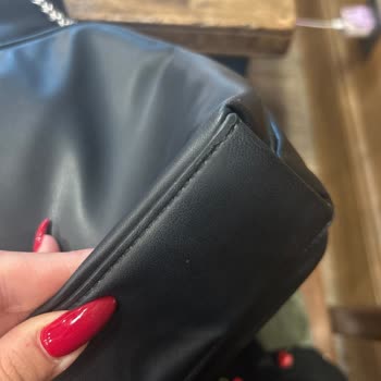 Calvin Klein Çantamın Zinciri Ve Derisi Kısa Sürede Deforme Oldu, İnceleme Sonucu Mağduriyetimi Gidermedi