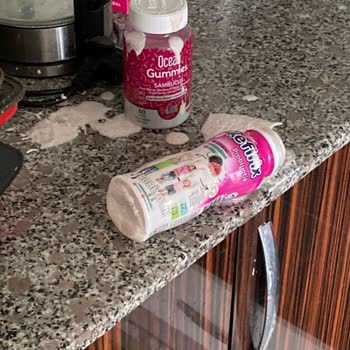 Aldığım Kefir Patlayarak Mutfağıma Zarar Verdi