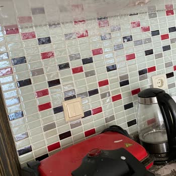 Aldığım Kefir Patlayarak Mutfağıma Zarar Verdi