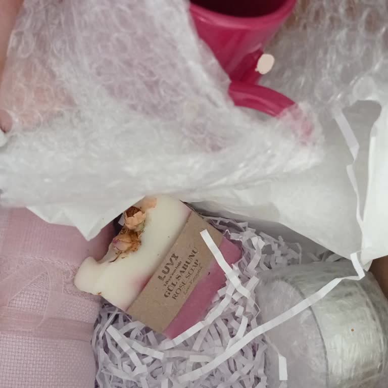 Kargom Kırık Teslim Edildi, Çözüm Sunulmadı Ve Ücretler Yüksek