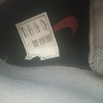 FLOdan Aldığım Ayakkabı Kullanılmış Ve Orijinal Kutusunda Gelmedi