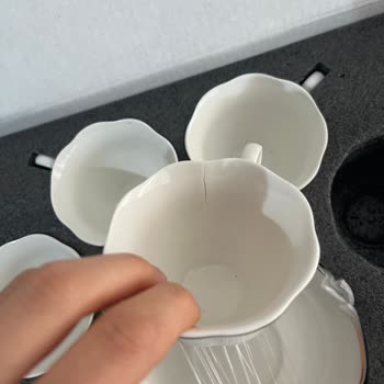 Karaca Züccaciye Kusurlu Ürün ve İki Kez Ödenen Kargo Mağduriyeti