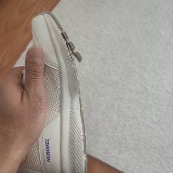 Hummel Mağazasından Aldığım Ayakkabının Taban Sorununda Destek Alamadım