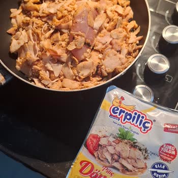 Erpiliç Hazır Dönerde Pişmemiş Parça Ve Kötü Koku Şoku