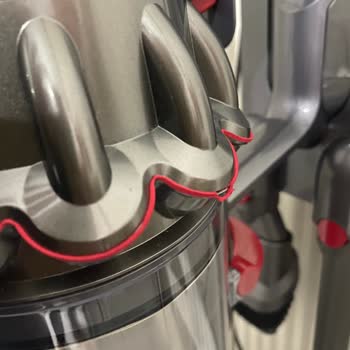 Yeni Alınan Dyson Ürününde Silikon Kısımlarında Hızlı Soyulma Sorunu