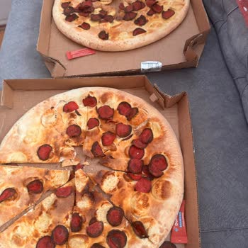 Yanmış Pizza Ve Saygısız Müşteri Temsilcisi Deneyimi