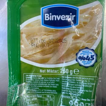 Satın Aldığım Peynir Küflü Ve Kötü Kokulu Çıktı, Güvenim Sarsıldı