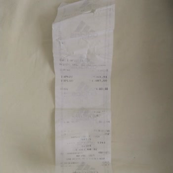 Bir Ayda Çatlayan Ayakkabıya İnceleme Sonrası Olumsuz Dönüş Ve İlgisiz Mağaza