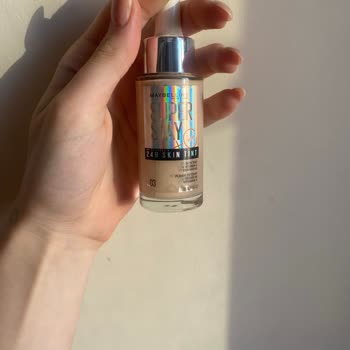 Maybelline New York Ürünlerinde Bozukluk Ve Tarih Sorunu: Sağlığımız Riske Atılıyor